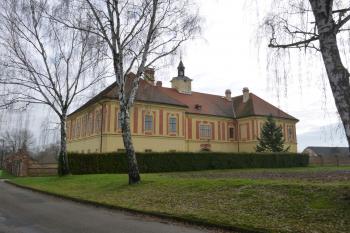 zámek Sloupno (© Vlastislav Mareček, 12/2015)