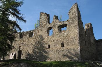 Helfenburg (© Robert Šebl, 05/2008)