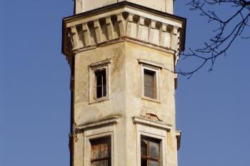 Detail jihozápadní věže (© Lukáš Pechánek, 03/2012)