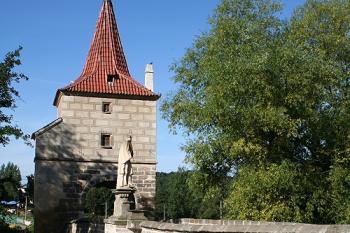 Východní (pravobřežní) část mostu (© Ivan Grisa, 08/2008)