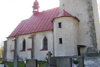 pohled na stěnu lodi ( © Jan P. Štěpánek 11/2005)
