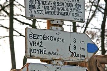 Rozcestník ( © Luděk Pitter 11/2005)