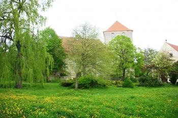Celkový pohled z jihozápadu, 6.5.2009 (© Michal Kutzendorfer, 05/2009)
