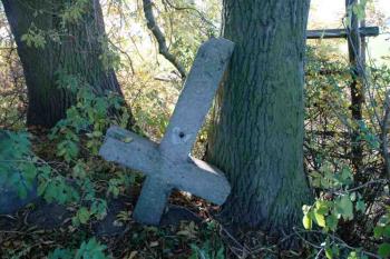 A takhle dopadl kříž (© Aleš Marek 11/2005)
