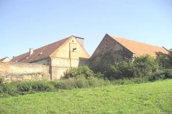 Klášterní Skalice-klášter (© Vlastislav Mareček, 09/2005)