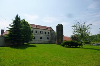 Klášterní Skalice-klášter (© Vlastislav Mareček, 05/2016)