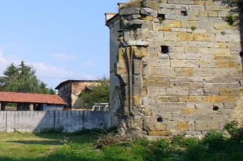 Klášterní Skalice - zbytky konzoly z gotického kláštera (© Pavel Jarý,  20.05.2007)
