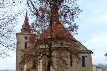 Kostel svatého Bartoloměje (Bakov nad Jizerou) ( © František Kinař 05/2017)