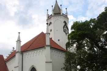 Závěr kostela od jihovýchodu ( © Ivan Grisa 05/2010)