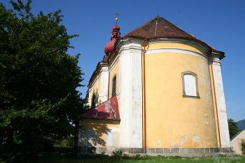 Závěr kostela od východu (© Ivan Grisa, 07/2008)