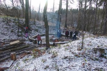 Čelní příkop, pohled od severozápadu ( © Roman Řezáč 12/2005)