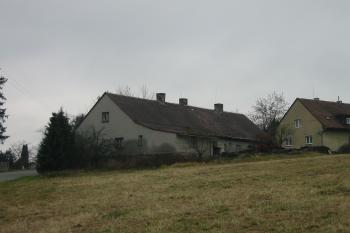 klasický záběr nástupnické budovy od východu (© D Dohňanský, 12/2015)