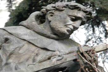 Detail sochy (© Aleš Marek 12/2005)