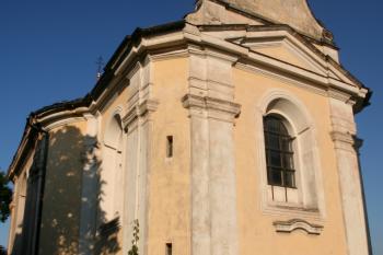 Kostel od severozápadu ( © Ivan Grisa 06/2009)