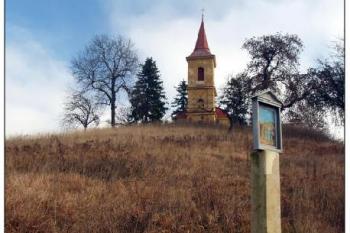 Kostel sv. Petra a Pavla ( © Radovan Smokoň 11/2006)