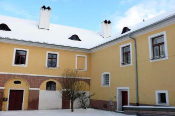 Styk východního a jižního křídla (© Jiří Cukr, 12/2010)