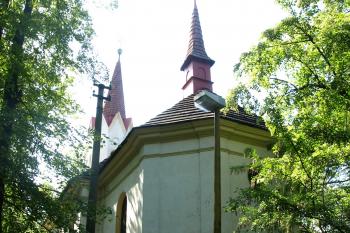 presbytář kostela ( © Milan Caha 08/2009)