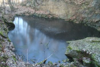 Teletínský lom ( © Jiří Čížek 12/2008)