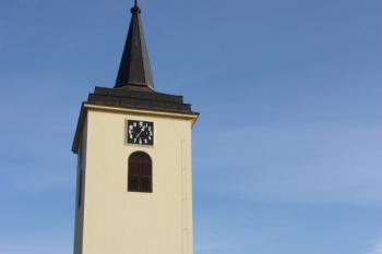 Kostel od západu ( © Ivan Grisa 12/2009)