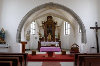 Klapý - kostel Narození sv. Jana Křtitele (© Kinař František, 04/2012)