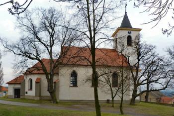 Klapý - kostel Narození sv. Jana Křtitele (© Kinař František, 04/2012)