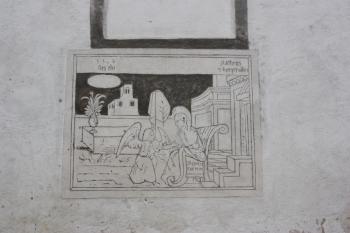 Malovaný epitaf na jižní stěně ( © Ivan Grisa 12/2009)