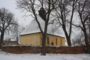 Kostel od jihozápadu ( © Ivan Grisa 12/2009)