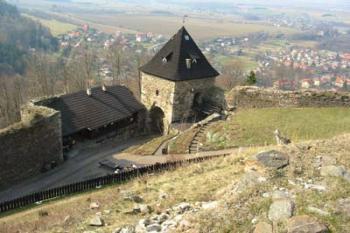 Potštejn (2003 ©Puffin)