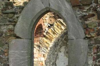 Potštejn (2003 ©Puffin)