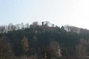 Potštejn - pohled z městečka (2003 ©Puffin)