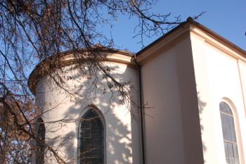 Závěr kostela od jihozápadu ( © Ivan Grisa 12/2009)