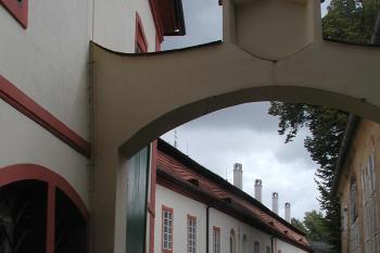 brána (© Alena Volná, 7/2007)