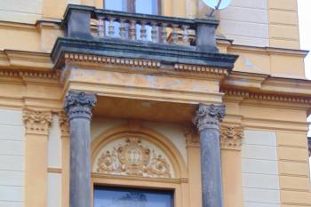 Balkon na jižní straně zámecké věže (© Dušan Dohňanský 12/2020)