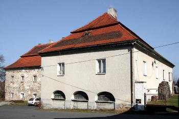Od jihozápadu ( © Luděk Pitter 04/2006)