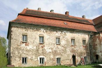 Severní křídlo ( © Luděk Pitter 05/2006)