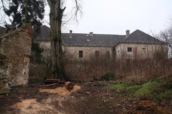 Zámek od severu ( © Ivan Grisa 03/2009)