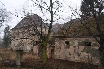 Zámek od severovýchodu ( © Ivan Grisa 03/2009)