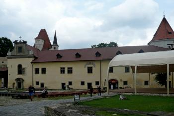 Hrad Kežmarok nádvoří (© aleshwarrior, 07/2011)