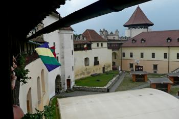 Hrad Kežmarok pohled na nádvoří (© aleshwarrior, 07/2011)