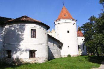 sevrní část hradu ( © Jan P. Štěpánek 09/2005)