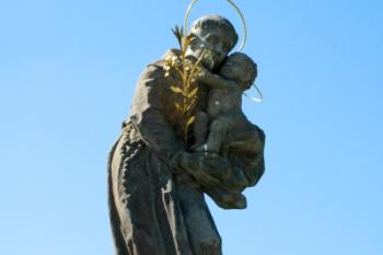 Sousedící socha ( © Aleš Marek 07/2006)