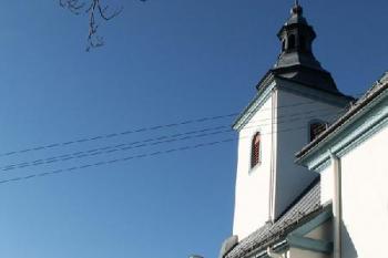 Kostel sv. Kateřiny a budova fary ( © Miroslav BITTER 12/2005)