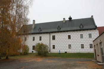 Pohled na zámek (© Martin Kabeláč, 11/2009)