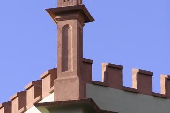 detail výzdoby nároží Maštalisek ( © Jan P. Štěpánek 10/2007)