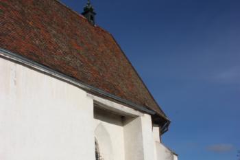 Presbytář od jihozápadu ( © Ivan Grisa 12/2009)
