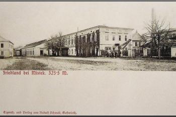 pohled na hlavní správní budovu frýdlantských železáren - konec 19. století ( © Beskydy a Pobeskydí 1895 - 1939 (V. Peter a kolektiv, WART 2001))