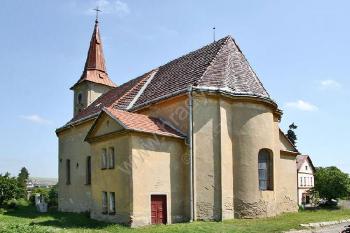 Kostel sv. Jiří ( © Luděk Pitter 07/2006)