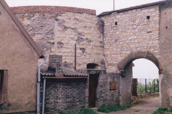 Hradní brána (© Lukáš Pechánek, 05/1999)