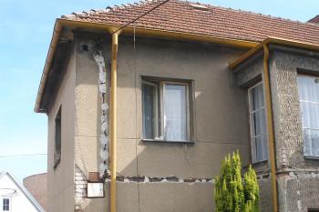 Polygonální věž (© Jiří Suchomel, 07/2009)