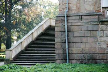 Schodiště (© Aleš Marek 01/2006)